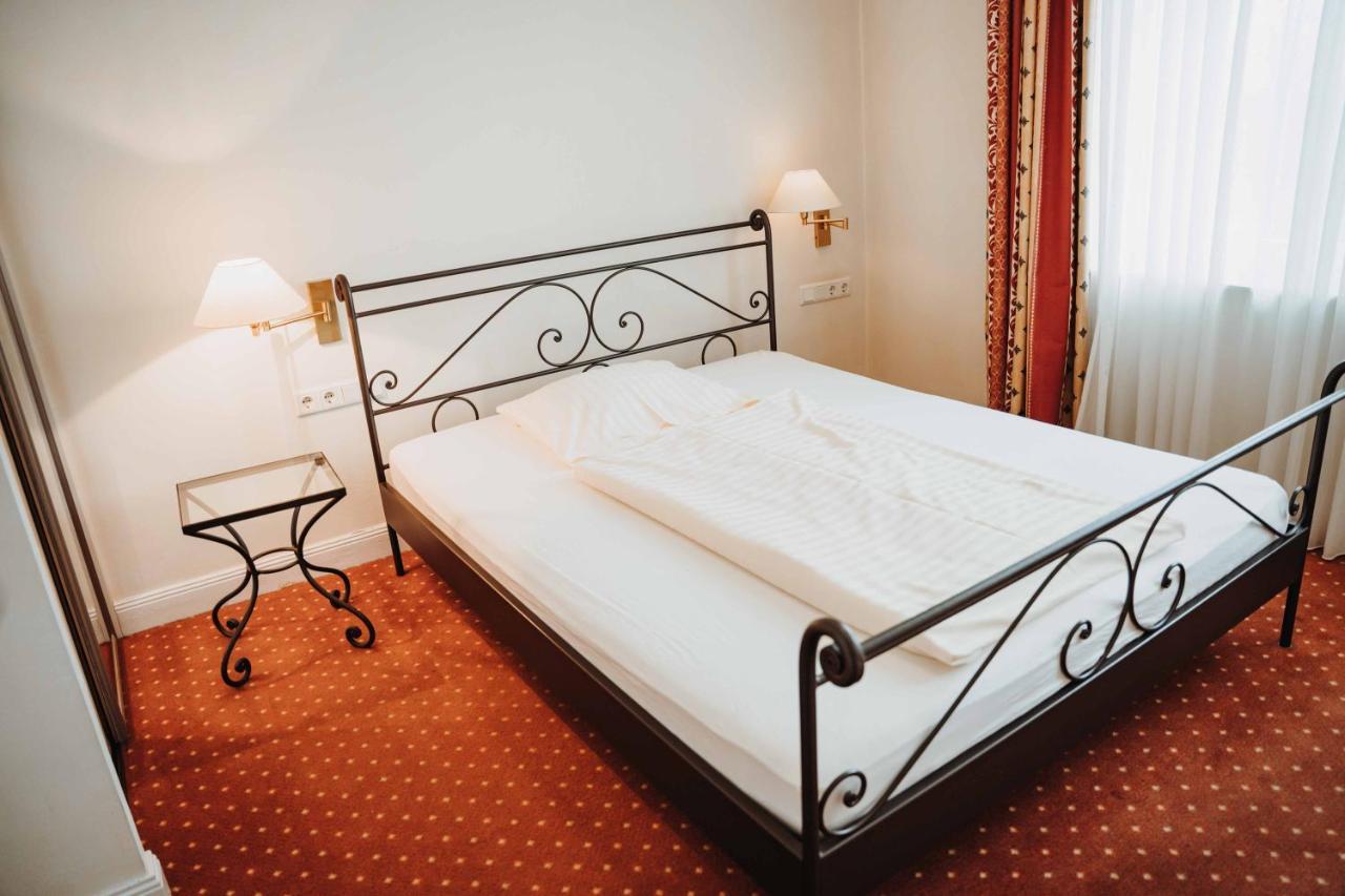 Hotel Am Wallgraben Brilon Luaran gambar