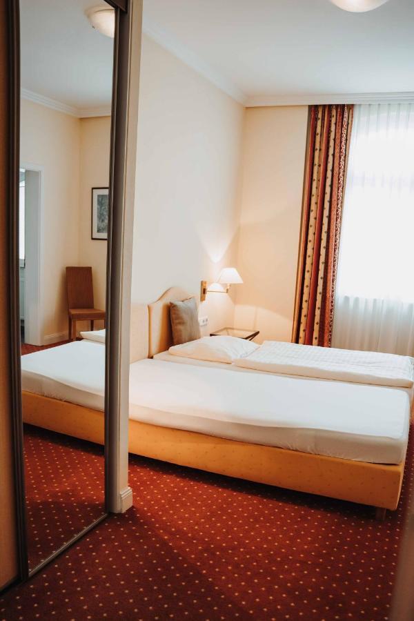 Hotel Am Wallgraben Brilon Luaran gambar
