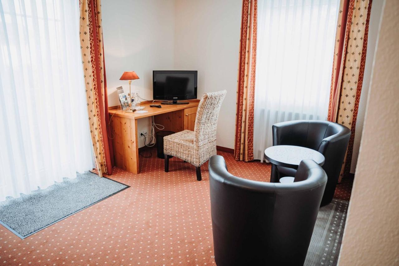 Hotel Am Wallgraben Brilon Luaran gambar
